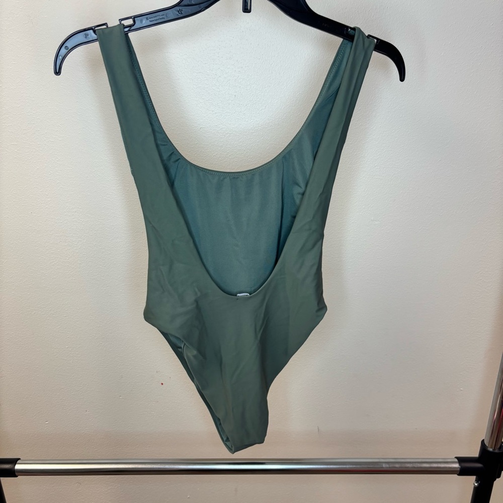 Aerie Super Scoop One Piece Swimsuit - Olive Size Small - Picture 4 of 6